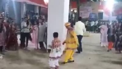 Garba King Ashok Mali died of a heart attack while dancing with his son at a Navratri celebration in Pune. (X/@htmarathi ) Garba King Ashok Mali died of a heart attack while dancing with his son at a Navratri celebration in Pune. (X/@htmarathi )