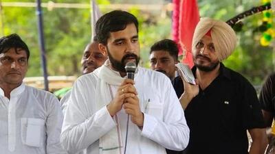 Twenty-five-year-old Aditya Surjewala of the Congress will be the youngest MLA, having defeated Bharatiya Janata Party (BJP) veteran Leela Ram by 8,124 votes in Kaithal. He is a third-generation politician and son of Congress’ Rajya Sabha MP Randeep Surjewala (HT File)