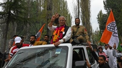 Jammu and Kashmir Congress chief Tariq Karra defeated National Conference rebel Irfan Shah in the Central Shalteng assembly constituency, winning by a margin of 14,395 votes. (Waseem Andrabi/HT Photo) Jammu and Kashmir Congress chief Tariq Karra defeated National Conference rebel Irfan Shah in the Central Shalteng assembly constituency, winning by a margin of 14,395 votes. (Waseem Andrabi/HT Photo)