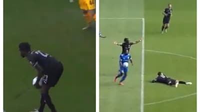 Adjectives fall short as footballers' inexplicable act forces referee to give dual penalties in ‘crazy’ match Adjectives fall short as footballers' inexplicable act forces referee to give dual penalties in ‘crazy’ match