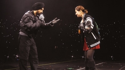Diljit Dosanjh and Hania Aamir during his London show.