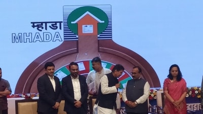 The MHADA lottery 2024 results were announced at 11.30 am on October 8 by Maharashtra Housing Minister Atul Save. (HT ) The MHADA lottery 2024 results were announced at 11.30 am on October 8 by Maharashtra Housing Minister Atul Save. (HT )