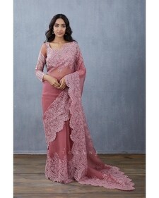 Timeless elegance Timeless elegance