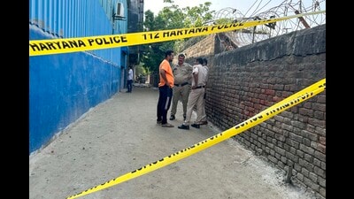 An investigation team at the crime spot near Enkay Rubber Factory in Gurugram on Wednesday. (Parveen Kumar/HT Photo) An investigation team at the crime spot near Enkay Rubber Factory in Gurugram on Wednesday. (Parveen Kumar/HT Photo)