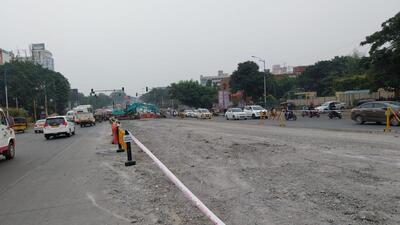 Following request from Pune traffic police, PMC has dismantled a 300-metre stretch of BRTS on Ahmednagar Road from Viman Nagar Chowk to Somnath Nagar. (HT) Following request from Pune traffic police, PMC has dismantled a 300-metre stretch of BRTS on Ahmednagar Road from Viman Nagar Chowk to Somnath Nagar. (HT)