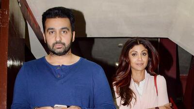 Mumbai, November 26, 2015 : Raj Kundra and Shilpa Shetty were seen leaving a cinema hall in Mumbai. (Freelance photo by Yogen Shah) (Yogen Shah) Mumbai, November 26, 2015 : Raj Kundra and Shilpa Shetty were seen leaving a cinema hall in Mumbai. (Freelance photo by Yogen Shah) (Yogen Shah)