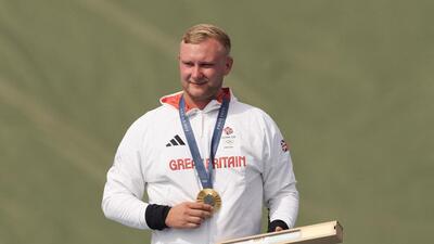 Nathan Hales poses with his gold medal at Paris Olympics. (REUTERS) Nathan Hales poses with his gold medal at Paris Olympics. (REUTERS)
