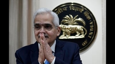 Reserve Bank of India (RBI) Governor Shaktikanta Das greets during a press conference after the Monetary Policy Committee meeting at RBI headquarters in Mumbai, India, Thursday, Aug. 8, 2024. (AP Photo/Rajanish Kakade) (AP) Reserve Bank of India (RBI) Governor Shaktikanta Das greets during a press conference after the Monetary Policy Committee meeting at RBI headquarters in Mumbai, India, Thursday, Aug. 8, 2024. (AP Photo/Rajanish Kakade) (AP)