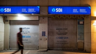 Banks across India will be closed on varying days depending on the state due to the occasion of Dussehra (Satish Bate/HT Photo) Banks across India will be closed on varying days depending on the state due to the occasion of Dussehra (Satish Bate/HT Photo)
