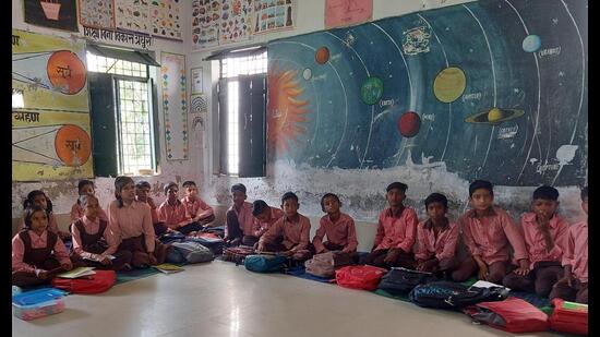 Primary School, Rithora, Jarwal development block in Bahraich. (HT Photo)