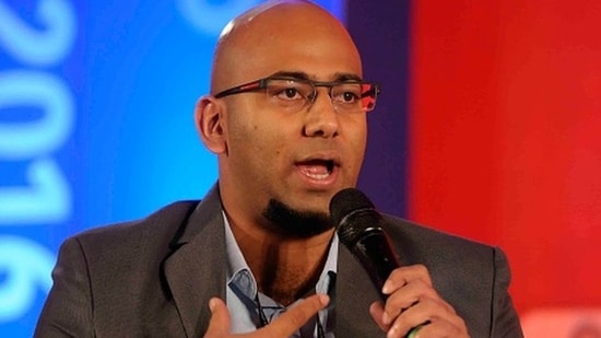 Shantanu Deshpande is the founder and CEO of Bombay Shaving Company.
