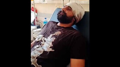 An injured hospitalised in Ludhiana on Thursday. (HT photo) An injured hospitalised in Ludhiana on Thursday. (HT photo)