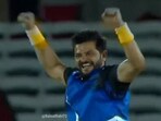 Suresh Raina celebrates after dismissing Shahid Afridi Suresh Raina celebrates after dismissing Shahid Afridi