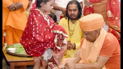 U.P. CM Yogi Adityanath performing Kanya Pujan at Gorakhnath temple in Gorakhpur on October 11. (HT photo) U.P. CM Yogi Adityanath performing Kanya Pujan at Gorakhnath temple in Gorakhpur on October 11. (HT photo)
