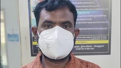 With the help of sources and electronic surveillance, suspect Jamuna Prasad (above), 40, a resident of Hathras, was arrested on Thursday. (HT Photo) With the help of sources and electronic surveillance, suspect Jamuna Prasad (above), 40, a resident of Hathras, was arrested on Thursday. (HT Photo)
