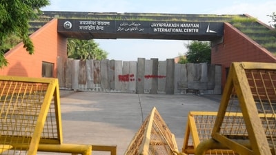 UP government seals Jai Prakash Narayan International Centre (JPNIC) in Lucknow. (Photo by Deepak Gupta Hindustan Times) UP government seals Jai Prakash Narayan International Centre (JPNIC) in Lucknow. (Photo by Deepak Gupta Hindustan Times)