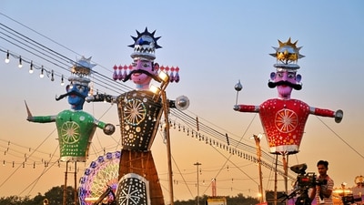 Usually effigies of Ravana, Meghnath and Kumbkaran are burnt on Dussehra (Hindustan Times) Usually effigies of Ravana, Meghnath and Kumbkaran are burnt on Dussehra (Hindustan Times)
