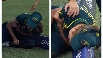 Tayla Vlaeminck dislocated her bowling shoulder in the Women's World Cup match against Pakistan Tayla Vlaeminck dislocated her bowling shoulder in the Women's World Cup match against Pakistan