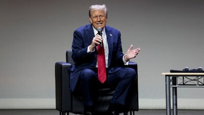Republican presidential nominee and former U.S. President Donald Trump speaks at the Detroit Economic Club in Detroit, Michigan, U.S., October 10, 2024. REUTERS/Rebecca Cook (REUTERS)