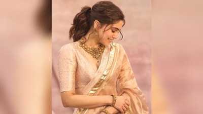 Assisted by fashion stylist Chandini Whabi, Sharvari accessorised her look with a gold temple necklace, matching statement earrings, and bangles adorning her wrist (Instagram/@sharvari) Assisted by fashion stylist Chandini Whabi, Sharvari accessorised her look with a gold temple necklace, matching statement earrings, and bangles adorning her wrist (Instagram/@sharvari)