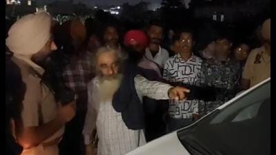 A video grab of the incident in Khanna.