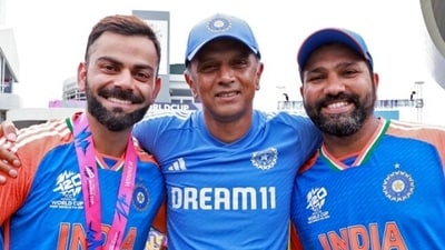Rahul Dravid posing during India's T20 World Cup win with Rohit Sharma and Virat Kohli (ANI-X) Rahul Dravid posing during India's T20 World Cup win with Rohit Sharma and Virat Kohli (ANI-X)