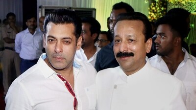 In this June 24, 2017 file photo, then Congress leader Baba Siddique with actor Salman Khan during the former's Iftar Party. (PTI) In this June 24, 2017 file photo, then Congress leader Baba Siddique with actor Salman Khan during the former's Iftar Party. (PTI)