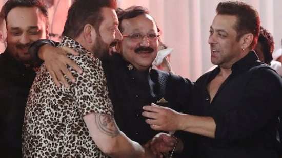 The politician shared a close relationship with Sanjay Dutt’s father, Sunil Dutt. The Dutts even considered Baba as family.&nbsp;(Manav Manglani)