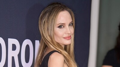 US director Angelina Jolie attends the world premiere of "Without Blood" at TIFF Lightbox theatre during the Toronto International Film Festival (TIFF) in Toronto, Ontario, Canada, on September 8, 2024. (Photo by Geoff Robins / AFP) (AFP) US director Angelina Jolie attends the world premiere of "Without Blood" at TIFF Lightbox theatre during the Toronto International Film Festival (TIFF) in Toronto, Ontario, Canada, on September 8, 2024. (Photo by Geoff Robins / AFP) (AFP)