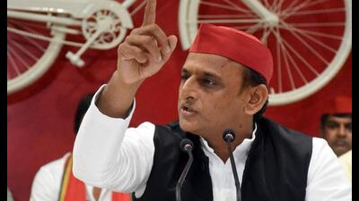 Samajwadi Party chief Akhilesh Yadav. (HT file)