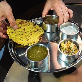 Sarson ka Saag and Dal Makhani are some popular dishes in Karwa Chauth meals (Photo: Gokul VS/HT) Sarson ka Saag and Dal Makhani are some popular dishes in Karwa Chauth meals (Photo: Gokul VS/HT)