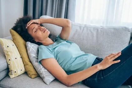 Decrease in estrogen levels causes blood vessels in the brain to constrict, further affecting blood flow. This is also responsible for headaches. (Photo by Unsplash) Decrease in estrogen levels causes blood vessels in the brain to constrict, further affecting blood flow. This is also responsible for headaches. (Photo by Unsplash)