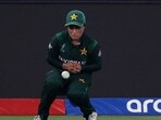 Pakistan dropped 8 catches in a World Cup match against New Zealand Pakistan dropped 8 catches in a World Cup match against New Zealand