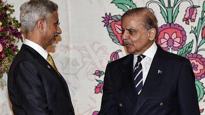 Pakistan Prime Minister Shehbaz Sharif welcomes external affairs minister S Jaishankar to a dinner hosted by him for SCO Council Heads of Government, in Islamabad on Tuesday. (ANI) Pakistan Prime Minister Shehbaz Sharif welcomes external affairs minister S Jaishankar to a dinner hosted by him for SCO Council Heads of Government, in Islamabad on Tuesday. (ANI)