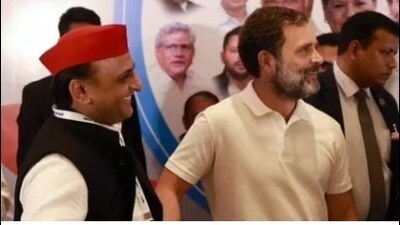 SP chief Akhilesh Yadav and Congress leader Rahul Gandhi (HT File Photo) SP chief Akhilesh Yadav and Congress leader Rahul Gandhi (HT File Photo)