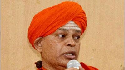 Shivamurthy Murugha Sharanaru has been sent to 14-day judicial custody in a sexual assault case of minor girls in Chitradurga on Friday. (ANI) Shivamurthy Murugha Sharanaru has been sent to 14-day judicial custody in a sexual assault case of minor girls in Chitradurga on Friday. (ANI)