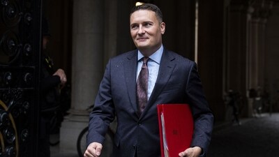UK Health Minister Wes Streeting proposed weight loss jabs for unemployed to boost employment and reduce NHS costs. (PA Media) UK Health Minister Wes Streeting proposed weight loss jabs for unemployed to boost employment and reduce NHS costs. (PA Media)