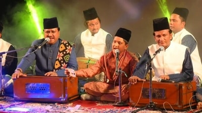 .A live musical performance mesmerised the audience