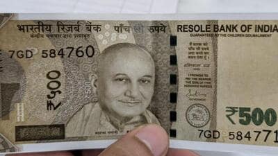 Photo of the prop currency notes used by the conmen to pay for the 2.1kg of gold in Gujarat in September Photo of the prop currency notes used by the conmen to pay for the 2.1kg of gold in Gujarat in September
