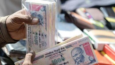 Police said approximately  ₹6 lakhs in cash was looted. (Representational image)