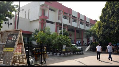 The DC office complex in Ludhiana, which came up in 1973, has the offices of various departments, such as education and road transport authority and houses a huge record of documents. (Manish/HT)