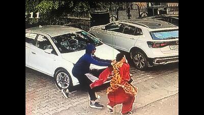 The victim, identified as Geeta Chandra, 45, was visiting her sister in Mohali from Germany. (CCTV grab)