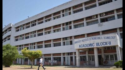UIET, PU, Chandigarh, officials, who were unwilling to come on record, explained that they immediately decided to re-conduct the exam on Wednesday at 3 pm after being informed about the paper leak allegations. (HT Photo)