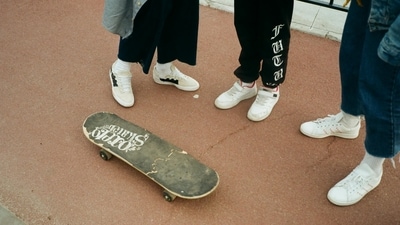 Step into style with the best white shoes for men and women for timeless elegance and comfort. (Pexels) Step into style with the best white shoes for men and women for timeless elegance and comfort. (Pexels)