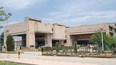 Chief Justice Tashi Rabstan agreed to constitute a special division bench on Monday to hear the public interest litigation (Photo: jkhighcourt.nic.in) Chief Justice Tashi Rabstan agreed to constitute a special division bench on Monday to hear the public interest litigation (Photo: jkhighcourt.nic.in)