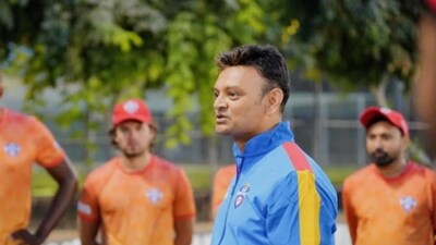 Hemang Badani is DC's new head coach. (X Image/@hemangkbadani) Hemang Badani is DC's new head coach. (X Image/@hemangkbadani)