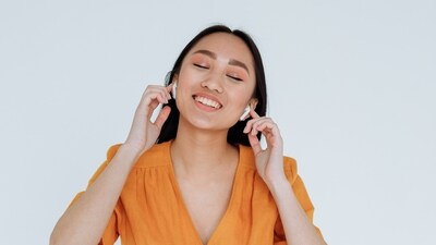 Discover the best wireless earbuds in India for an exceptional sound experience! (Pexels)