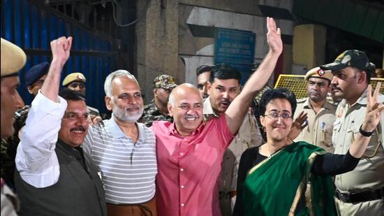 Satyendar Jain comes out of Tihar Jail on Friday. (Raj K Raj/HT Photo)
