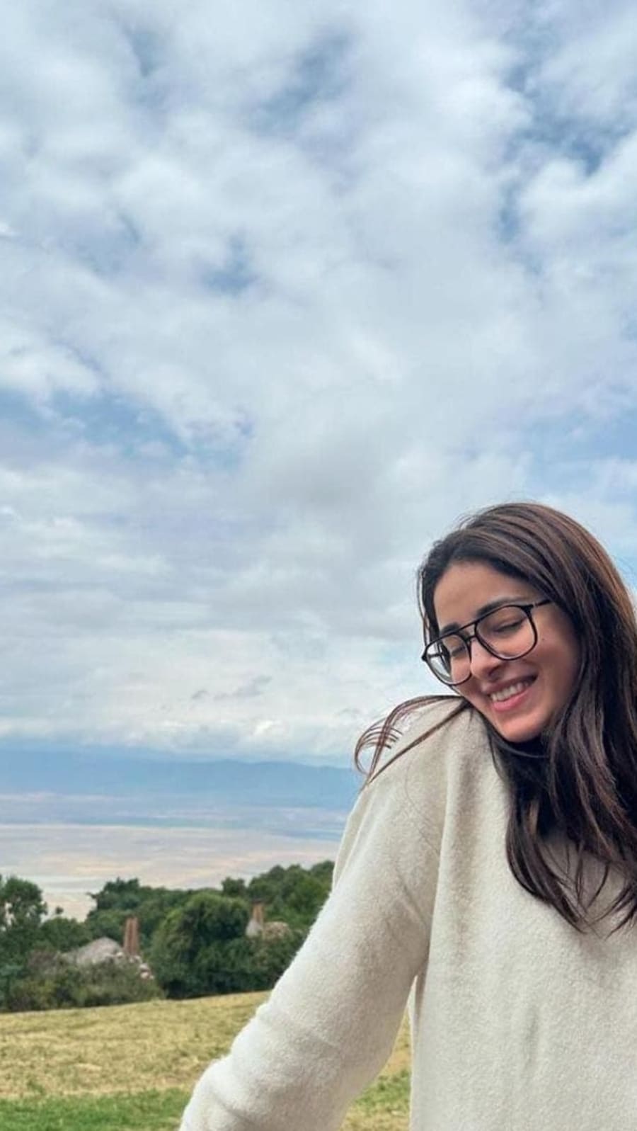 ananya_panday_smiling