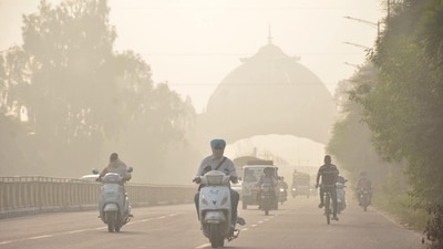 Check out tips to protect your lung health right now. (HT File Photo/ Sameer Sehgal) Check out tips to protect your lung health right now. (HT File Photo/ Sameer Sehgal)